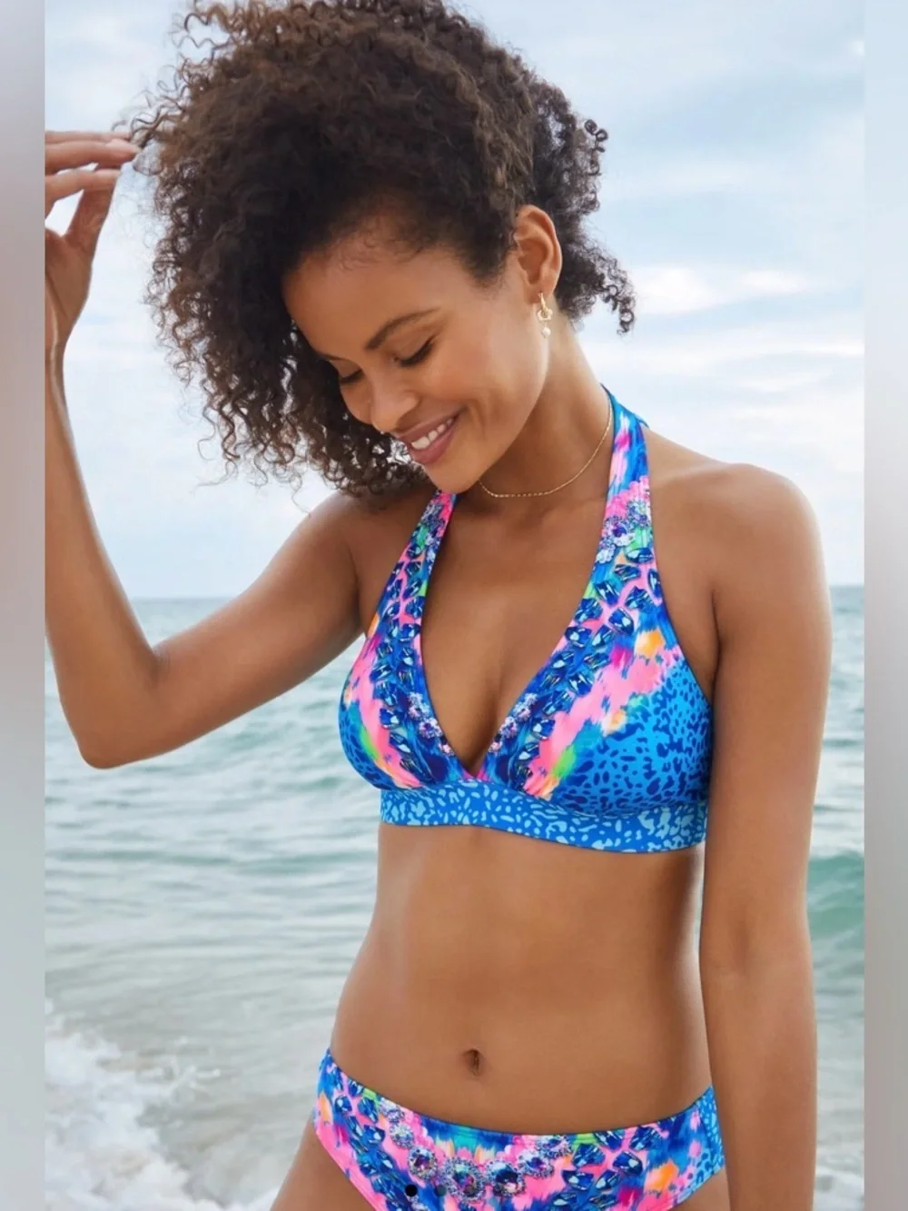 🩷🦋Colorful Halter Bikini Top size Small🦋🩷